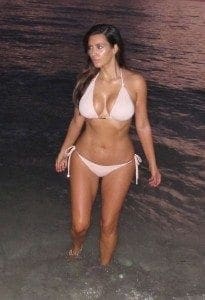 Kim Kardashian ροζ βίντεο