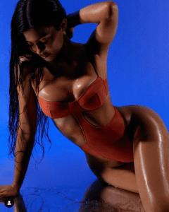 Λαδωμένη τηγανιτή πατάτα. Kylie Jenner